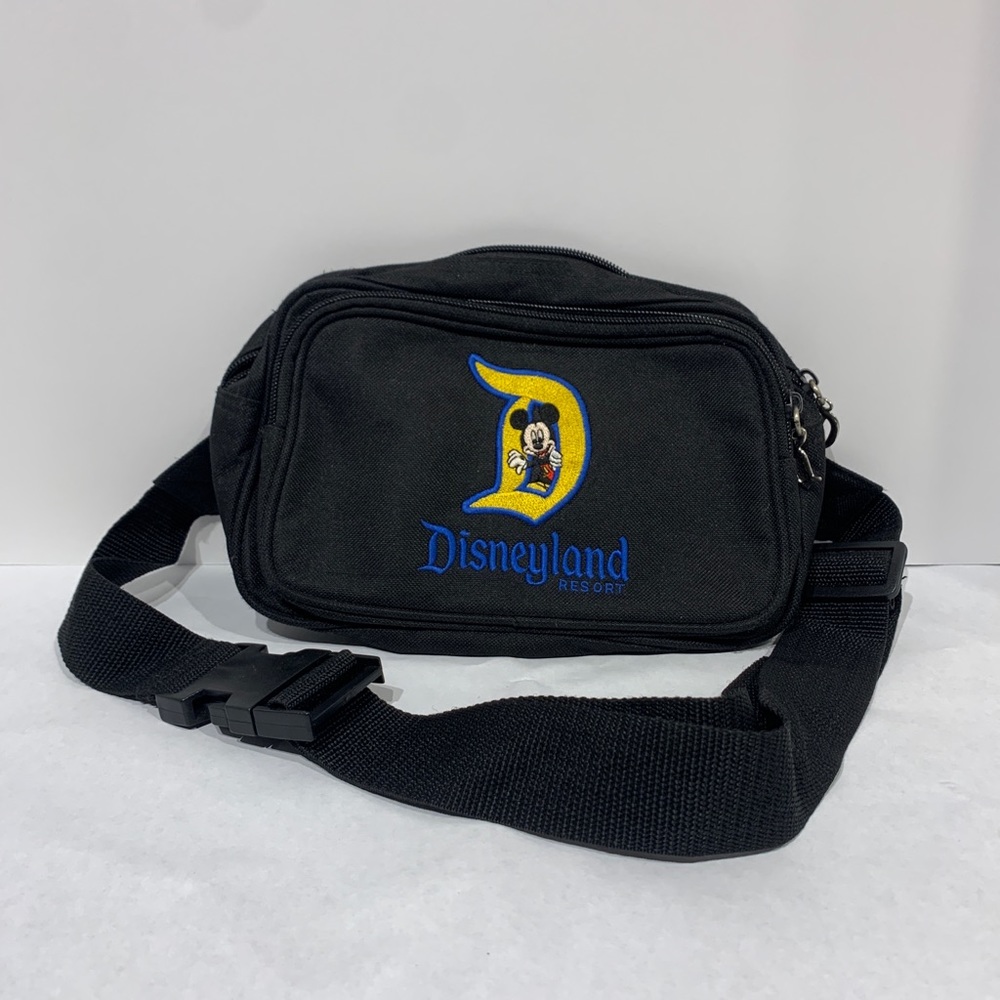 Rare Walt Disney Disneyland Resort Fanny Pack Black Embroidered Big D Mi…
